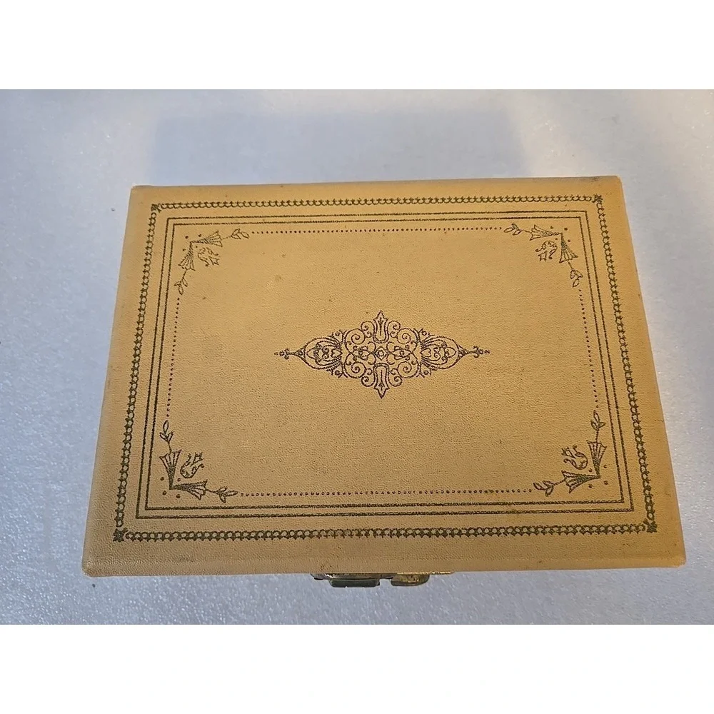 Vintage MCM Hinged 2 Tier Locking Jewelry Box Beige w/Blue Satin Lining *No Key